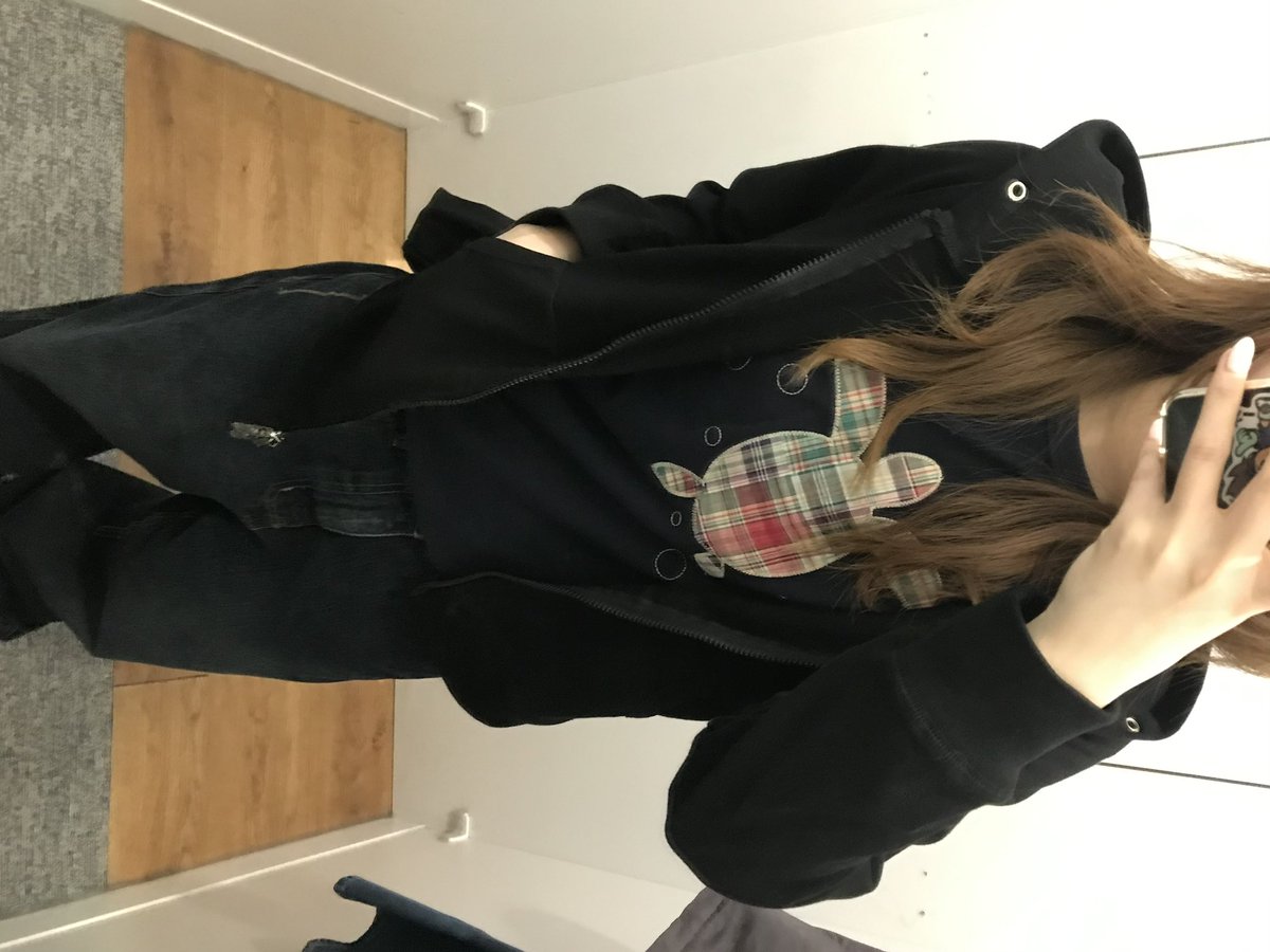S2 tweet media