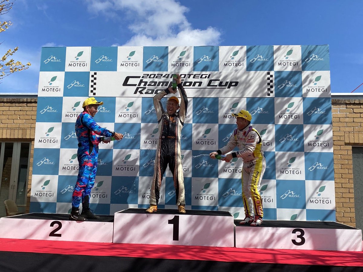ホンダが好きな方！
鈑金/塗装見習いに興味のある方！
従業員・アルバイト・パート募集！ 
ゼロファイターオートカスタム

EF8、EF9、EG6、EK9、DC2、GK5、B16A、K20A、D15B、変態

上の文字を見て何の意味か分かる方、かなり優遇します！
もちろんわからない方でもやる気のある方！募集します。