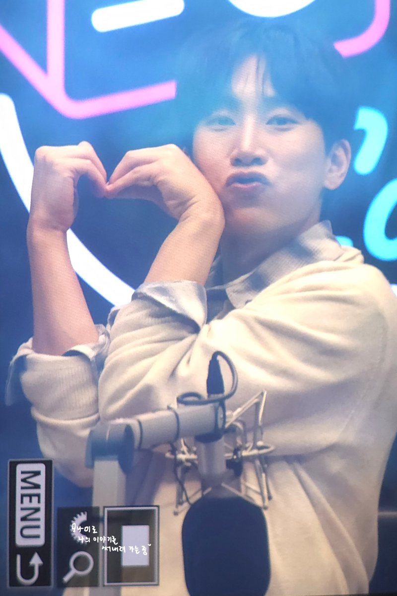 monami_EK's tweet photo. 260408 슈퍼라디오 프리뷰
😘
#비투비 #BTOB #서은광 #은광 #SEOEUNKWANG @BTOB_SEKwang https://t.co/LFvwD9nVa2