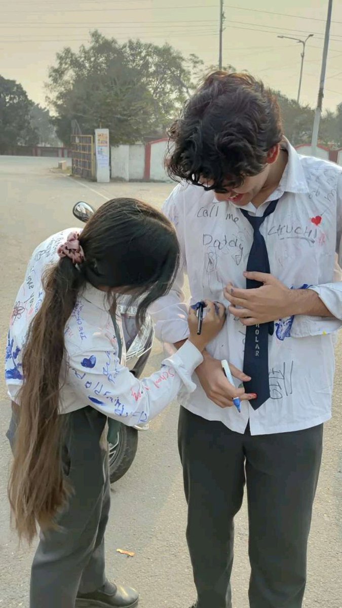 Sayantika tweet media