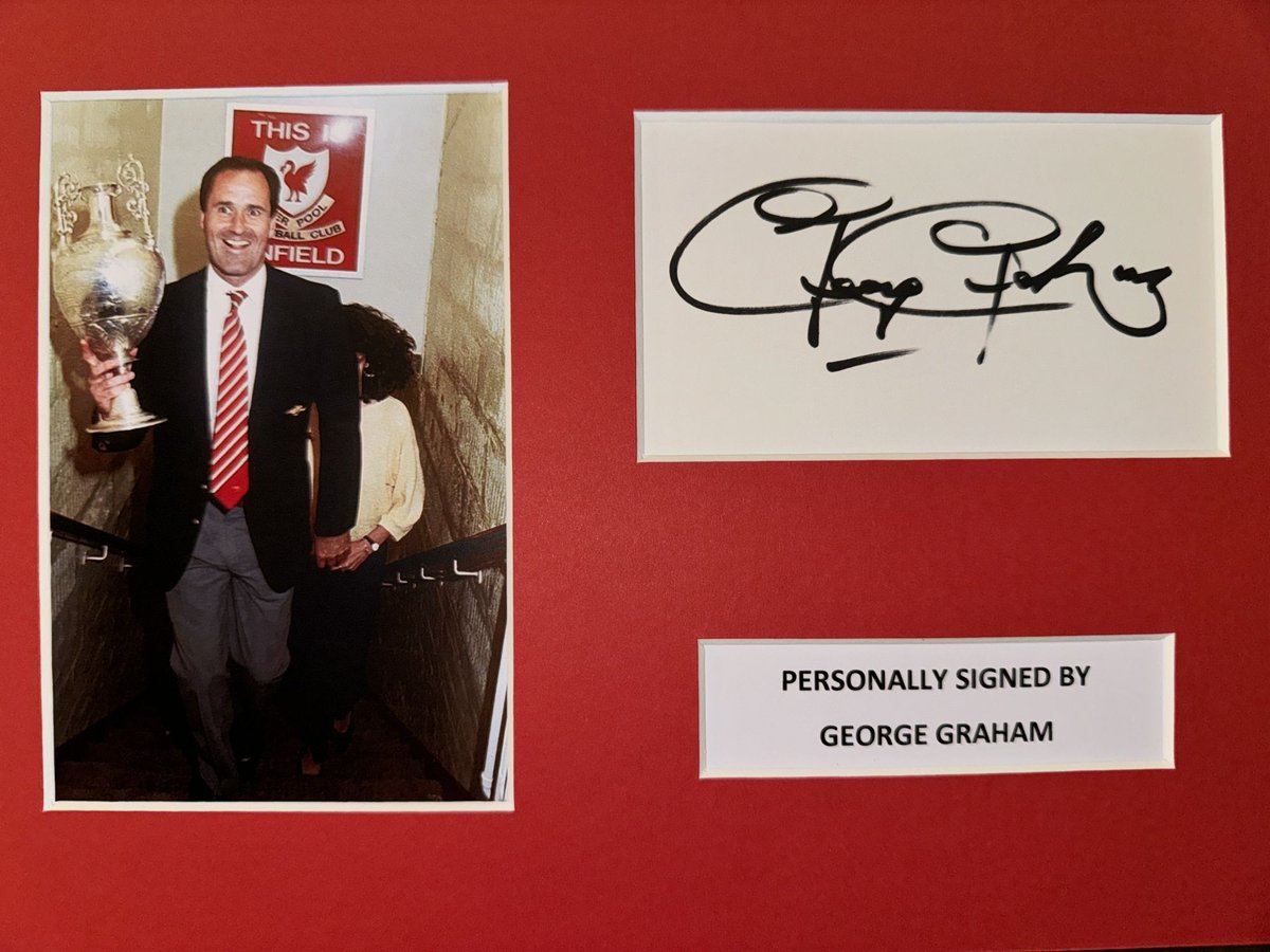 ItsSigned's tweet photo. "1 nil to the Arsenal, 1 nil........."🔴⚪️  

Signed &amp; mounted George Graham Arsenal presentation.

Get it here:
✅ Web: https://t.co/apCPVZkfBn  
✅ eBay: https://t.co/EhlCO9Gps4 

#arsenal #georgegraham #thegunners #sportsmemorabilia #highbury https://t.co/Iq67T4FnLY