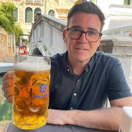 Leo Gibbons tweet media