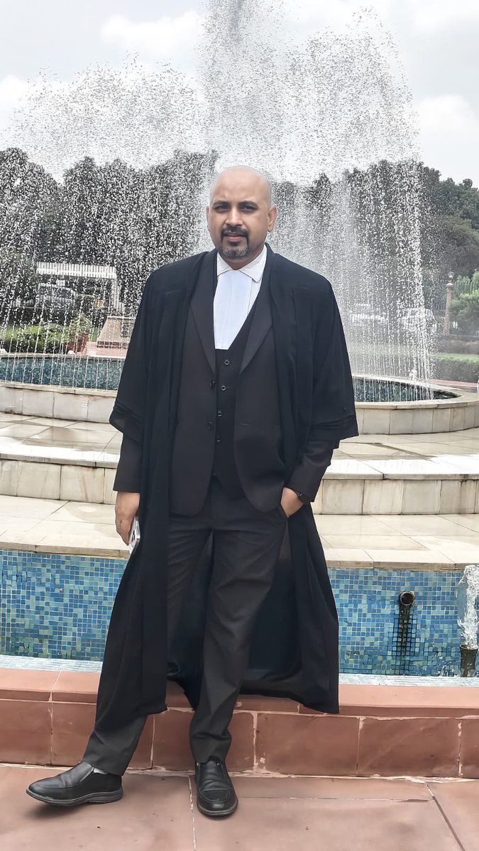 कोचिंग संस्थान का काला चिट्ठा tweet media