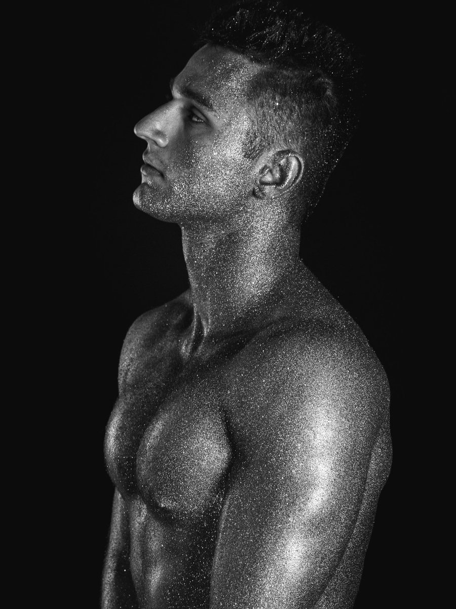 FREAKaделька tweet media