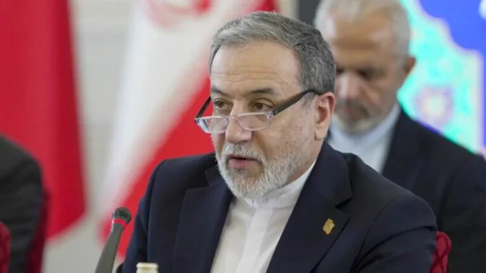 وزیر خارجه ایران بر توقف حملات دفاعی این کشور تاکید کرد.