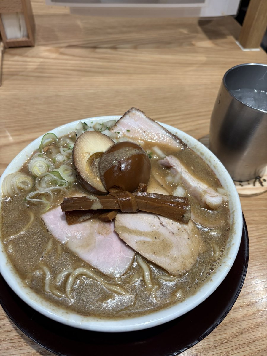 Kiri@Shiny Hunter tweet media