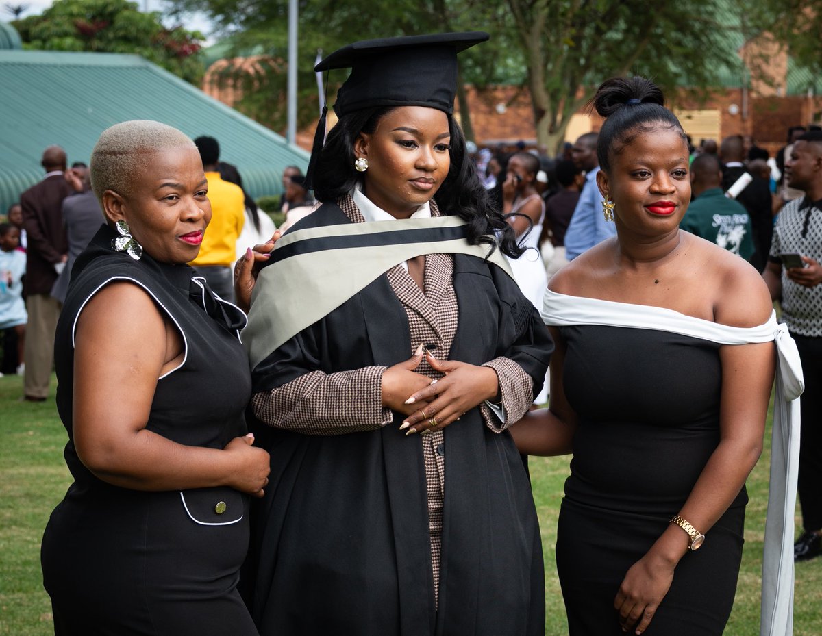 Official_TUT's tweet image. Hey TUT Fam

The 2026 Autumn Graduation season is officially here.

We begin by celebrating the Faculty of Information and Communication Technology and the Class of 2026 with that“Mr West” level energy of achieving and stepping boldly into greatness.

#FromGood2Great #FutureReady