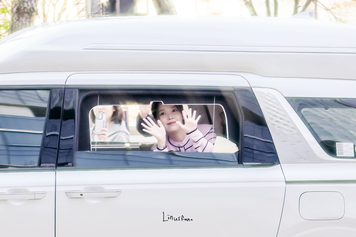 Linusfun516's tweet photo. Long time no see🥹
#IU #아이유 https://t.co/PY0BWflPrD