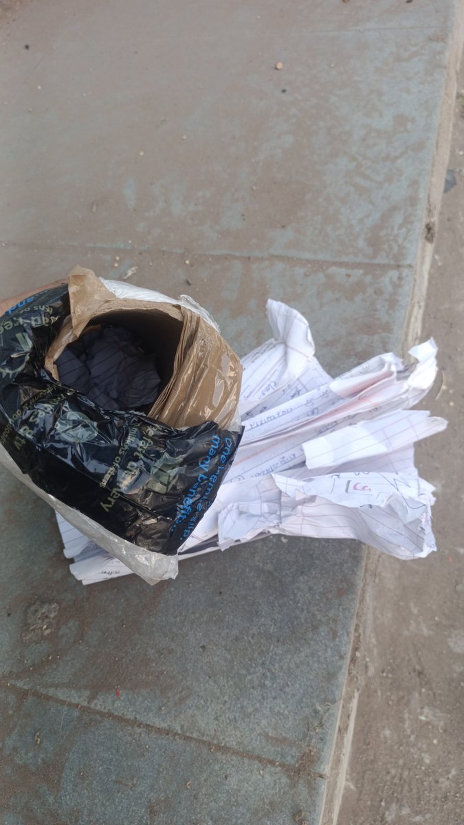 Arvindv53507474's tweet photo. FRAUD ALERT: Ordered an NVMe SSD from https://t.co/MH594Sa8yT (PC ALL Type PARTS), but received waste paper instead! Unboxed in front of the @delhivery agent.
AWB: 26523710007280
Paid: ₹6000 (COD)
@DelhiveryHelp @jagograhakjago @CybercrimeIn @Munda_Official #ConsumerRights https://t.co/2w5ObSAfF0