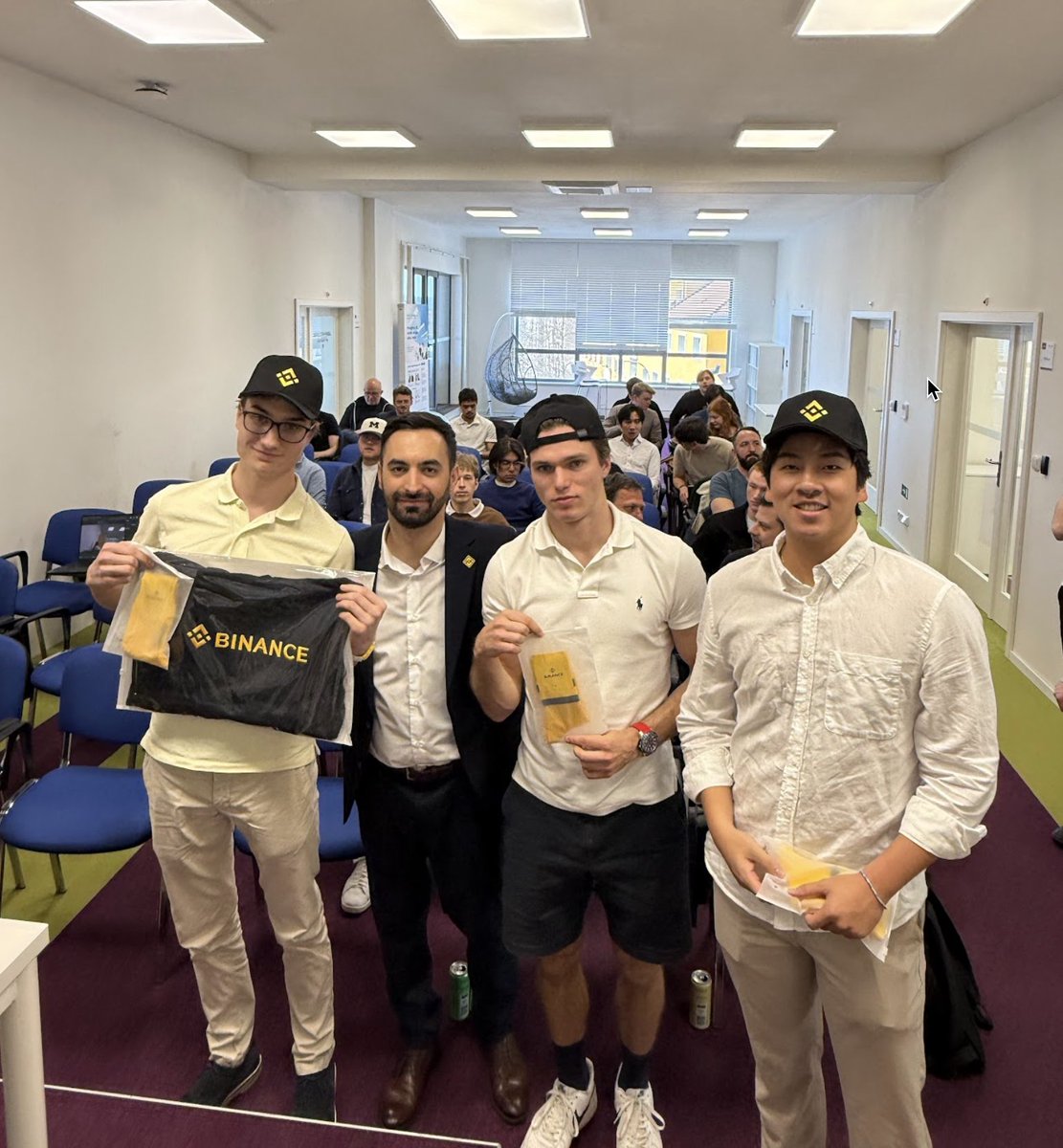 Binance Academy tweet media