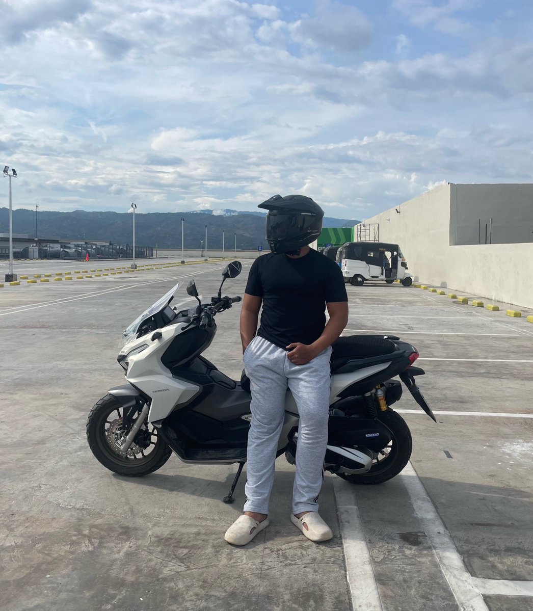 Mr. Darcy Apostle. tweet media