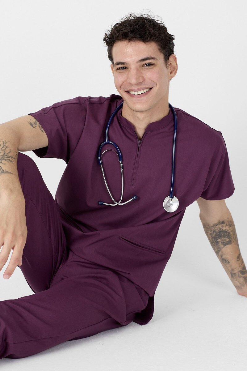 Likralı Mürdüm Hakim Yaka Scrubs Forma
Unisex Kullanıma Uygun
Stok Kodu: MRDM4