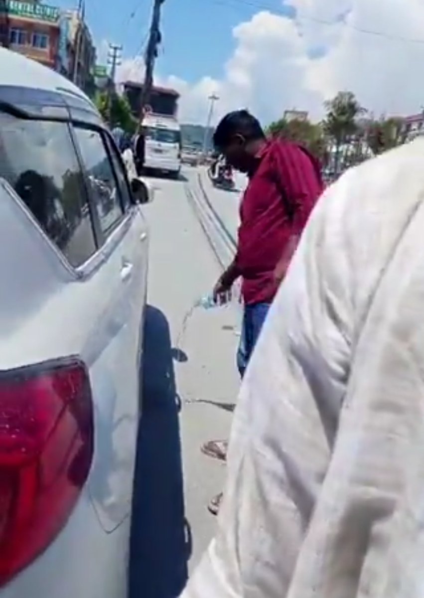 AnuCreate.in_ tweet media