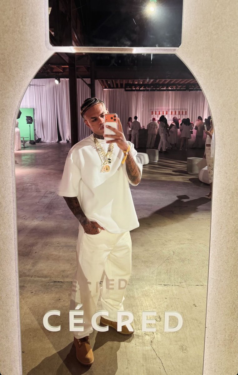 Beyoncé Access tweet media