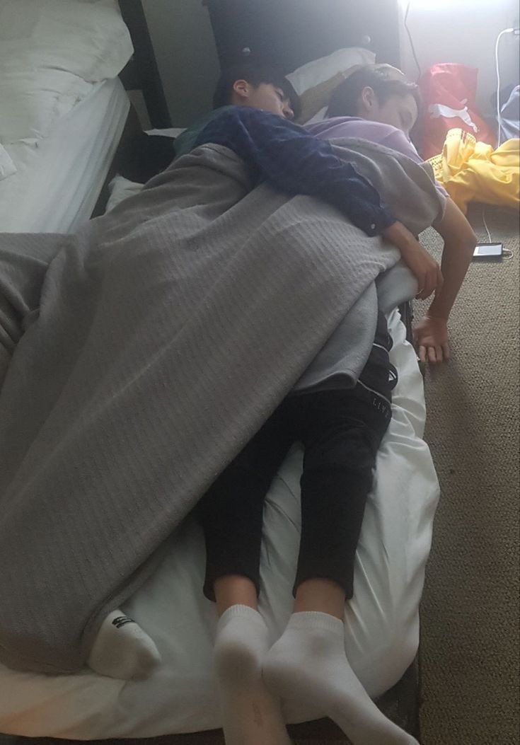 시나브로 tweet media