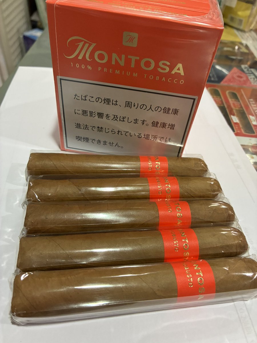 モントーサが復活していました(^.^)/~~~ | 富山のはまきやさん店主のブログ
ameblo.jp/hamakiyasan/en…
#Amebaブログ #アメブロ #ドミニカ共和国
モントーサロブスト🇩🇴
モントーサシガリロ🇩🇴
復活しております😀
明日からの販売でお願い致します🙇‍♀️😍