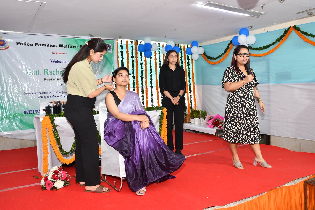 pfws1's tweet photo. On 6.4.26, during UPAAN Week, the PFWS organized a grooming &amp; career-oriented workshop for Delhi Police families at WC, Begumpur, under the guidance of, Smt.Rachna Golchha.The session was conducted in collaboration with Lakmé India, and facilitated by experts from Lakmé Academy. https://t.co/FOnCezseVz