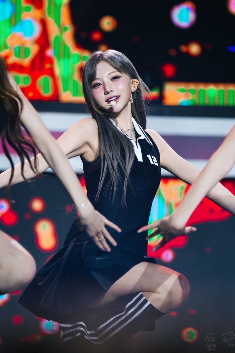 Seraphic tweet media