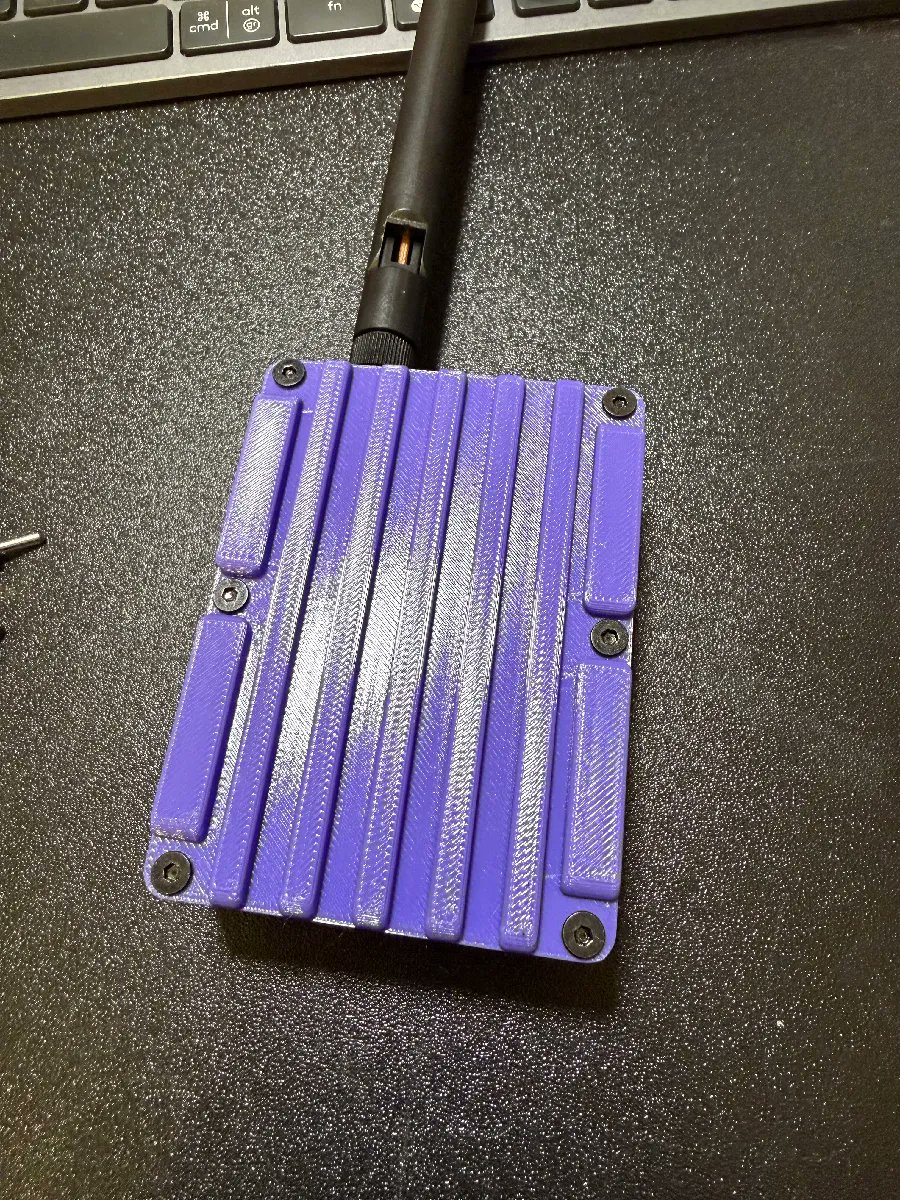 seeedstudio's tweet image. Community maker @chimerax just dropped two 3D-printable cases for the XIAO nRF52840 + Wio-SX1262 LoRa kit — and they look this good in purple 💜

🔋 18650 battery kit case — all-day field power
🧩 Modular case system — mix &amp;amp; match for any setup

Grab the free STLs and make it