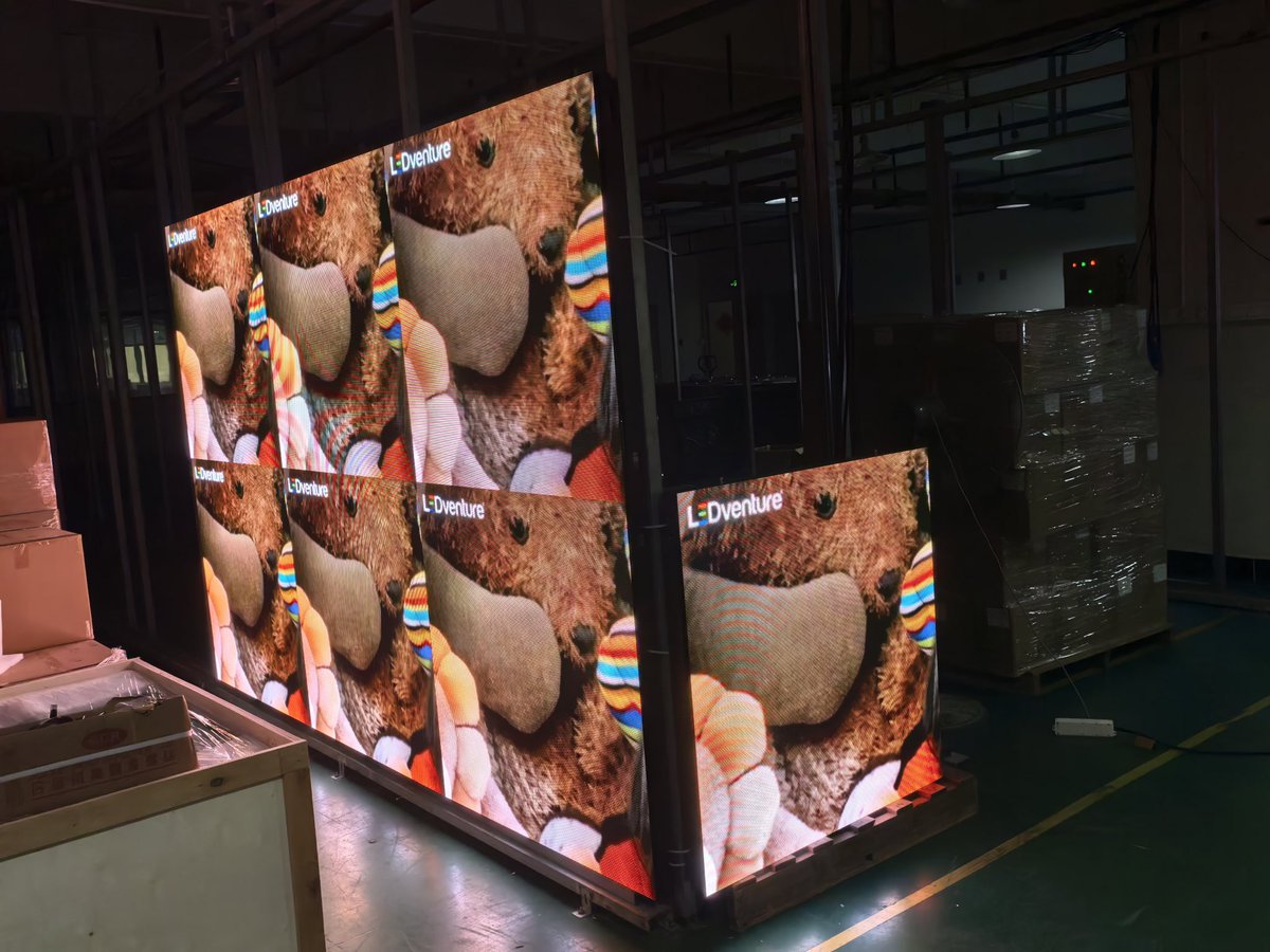 LedVenture's tweet image. Outdoor HD Resolution advertising LED Screen, full front service solution, Pixels 2.976 to 10mm, high brightness and high refresh rate, popular for store or shopping mall advertising media . #advertisingleddisplay #outdoorleddisplay #frontserviceleddisplay #ledventure