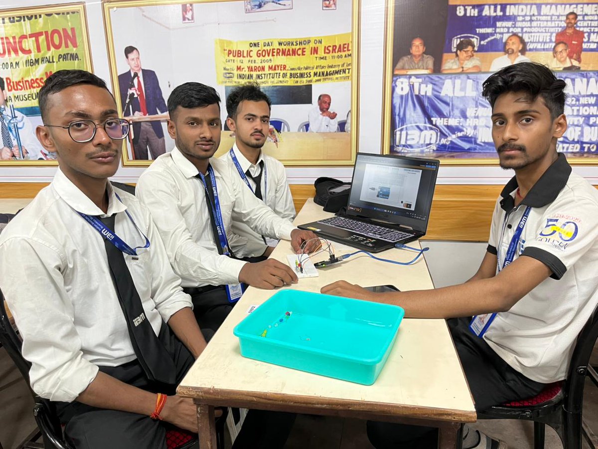 iibm_patna's tweet photo. BCA students of IIBM Patna showcasing innovation with Arduino
Ultrasonic Distance Measurement, Weather Station (DHT11), and Dancing Lights LED Chaser with 32 effects
#IIBMPatna #BCAStudents #ArduinoProject #IoT #TechInnovation https://t.co/F7bvFSSufT