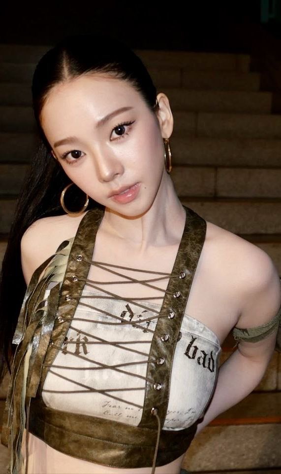 rina tweet media