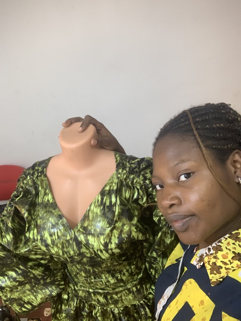 ofprudencia's tweet photo. Dear fashion designers in Nigeria 🇳🇬, what’s the hardest part of this business for you right now? https://t.co/IJ4ZL0erYf