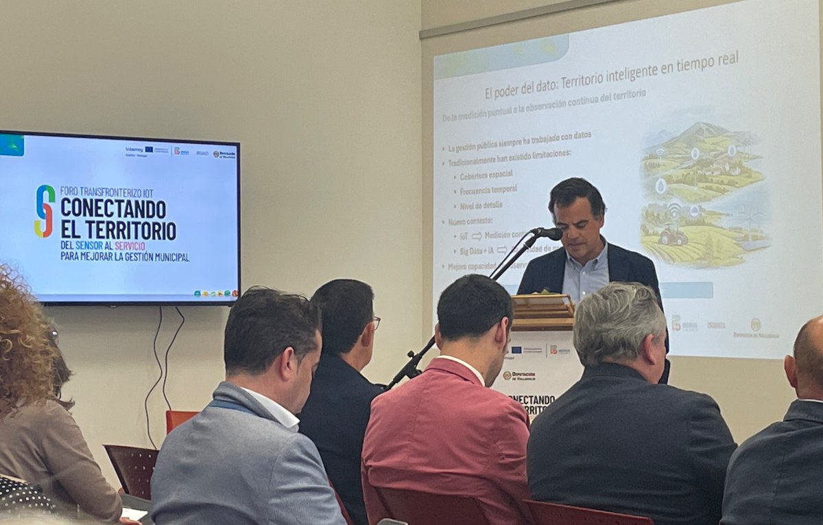 Aula Mentor de Tordesillas tweet media