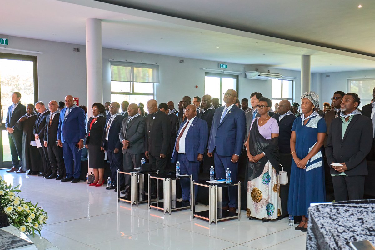 RwandaZimbabwe's tweet photo. On 7th April 2026, the #Rwanda Embassy and the Rwandan Community, in partnership with the @UNZimbabwe  Resident and Humanitarian Coordinator’s Office in #Zimbabwe, commemorated the 32nd anniversary of the 1994 Genocide against the Tutsi. #Kwibuka32 https://t.co/aCp3Sj93Wo