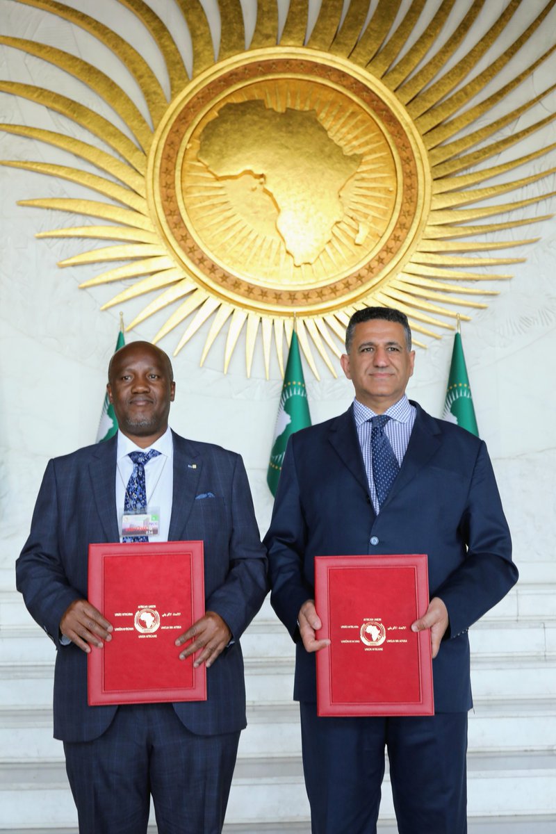 AUC_CIDO's tweet image. On behalf of @_AfricanUnion, @AUC_CIDO Director Amb. @Aljowaily was pleased to sign a Memorandum of Understanding (MoU) with the American Friends Service Committee (@afsc_org ), represented by its Africa Regional Director, @Kennedy Akolo,with a view to advancing #peacebuilding