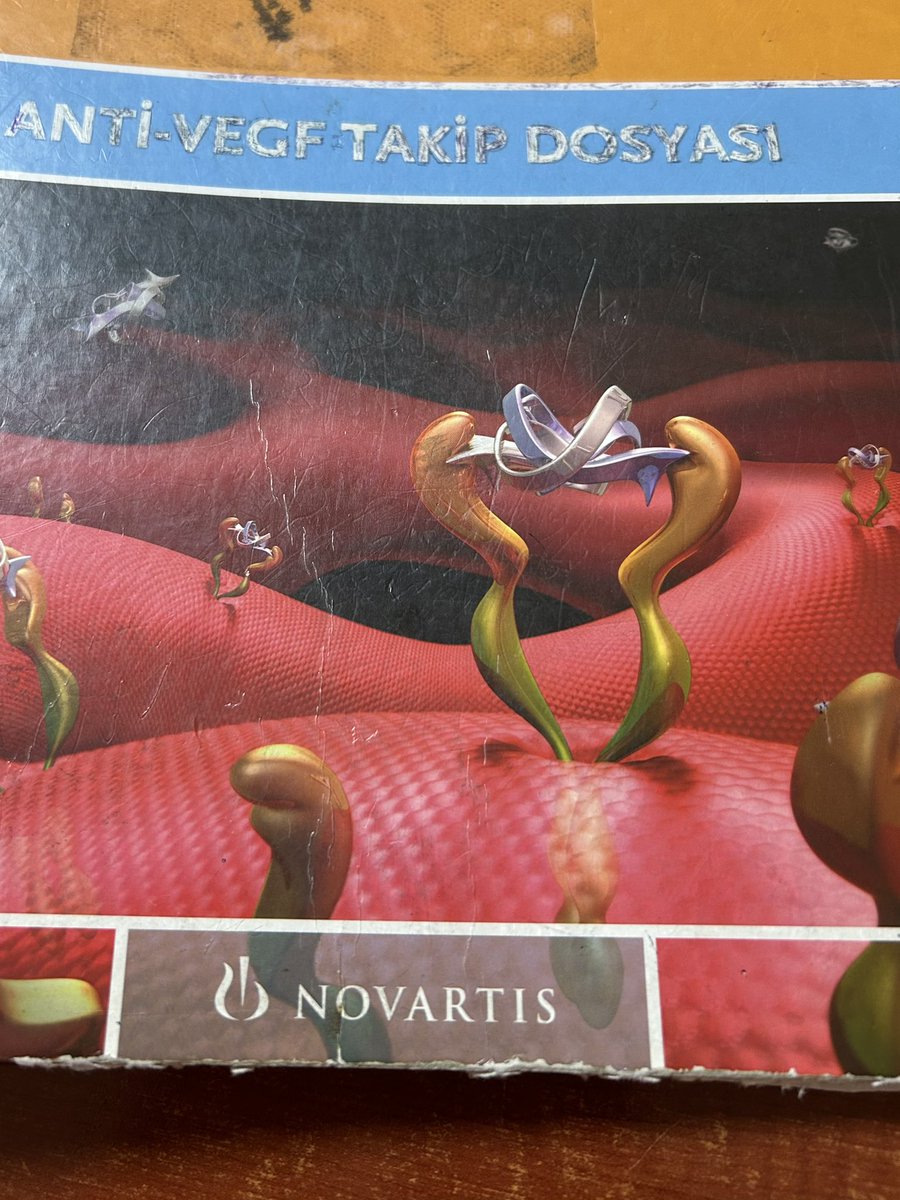 Sağlık kurulu muayenesine gelen çocuk masadaki dosyanın üzerindeki görselin ne olduğunu sorar. 
Ben: “ 🤷🏻‍♂️🤷🏻‍♂️🤷🏻‍♂️şeyyy, hımmm, ☠️☠️kem-küm, küçük, mikroskop. Öhö öhö” 🤯🤯😅😅😅