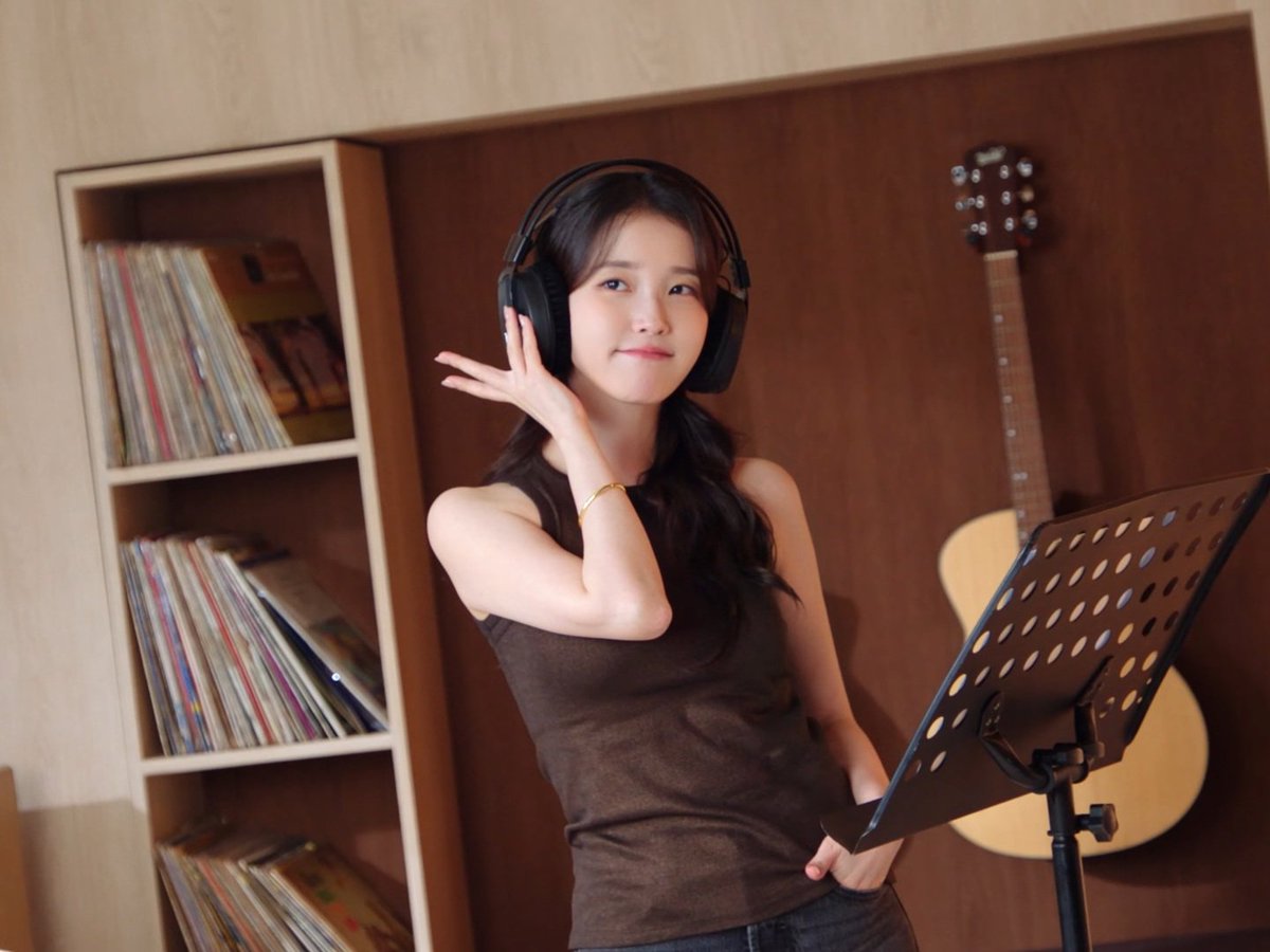 세나ᡣ𐭩 tweet media