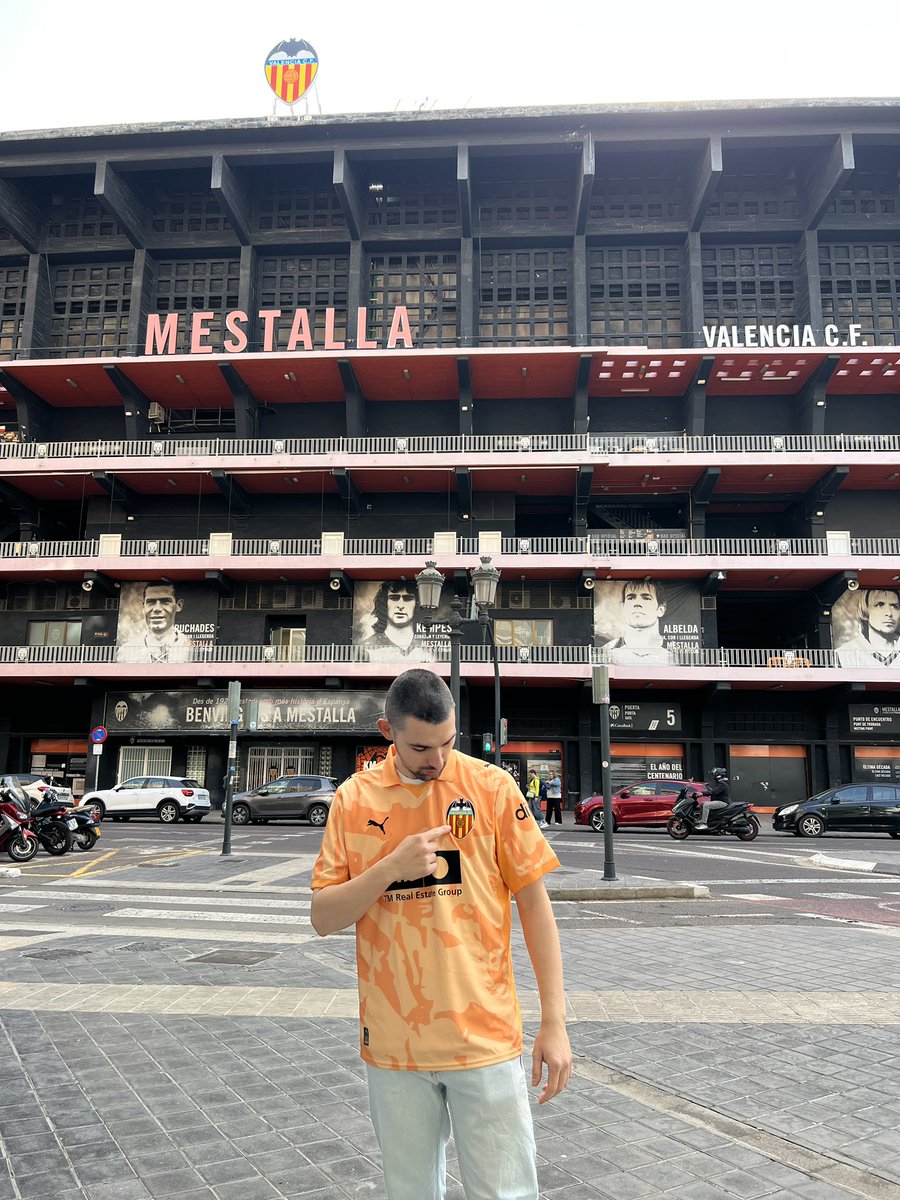 Iván 🦇 tweet media