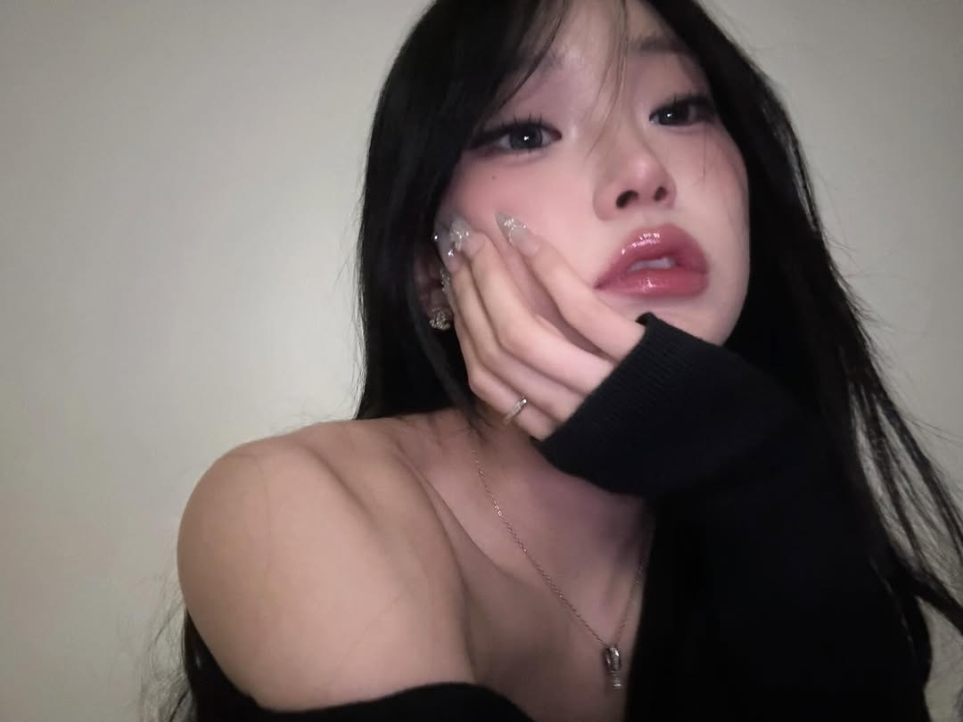 sakura tweet media