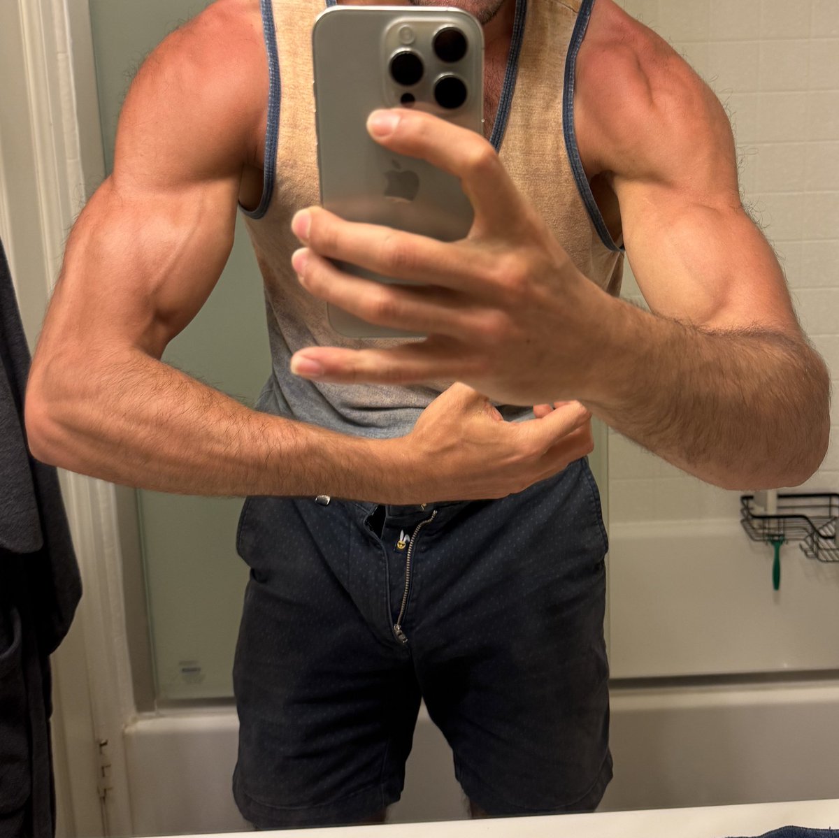 longcasp tweet media