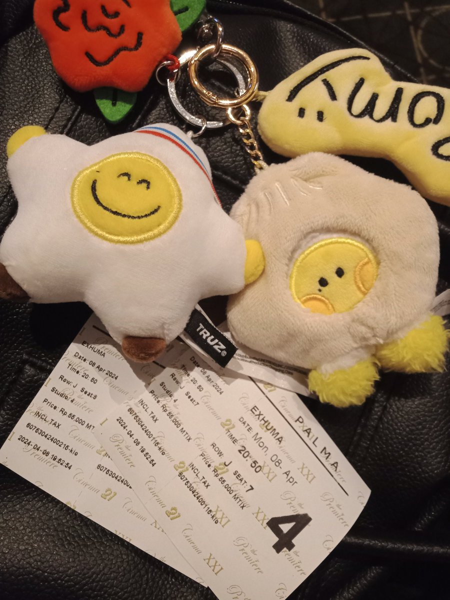 𝒶𝓌ℯ˖˚⋆ - mention after DM🫪 tweet media