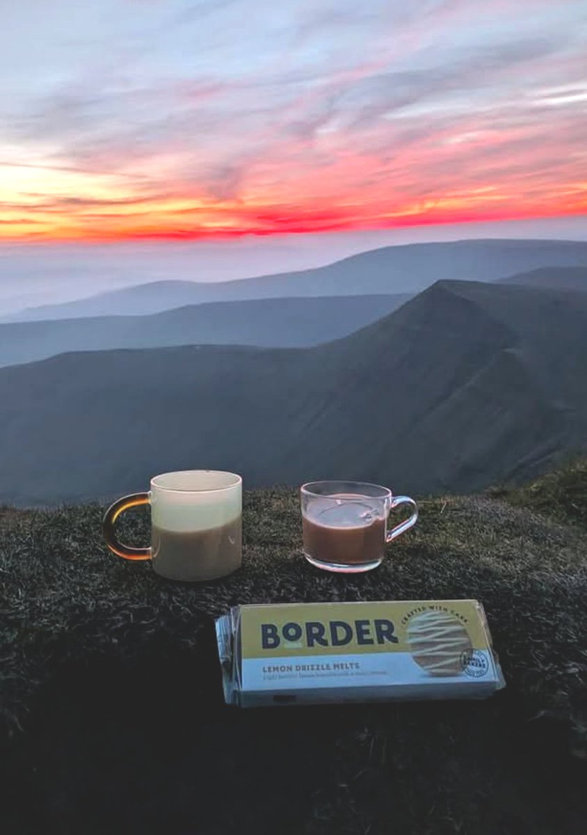 Border Biscuits tweet media
