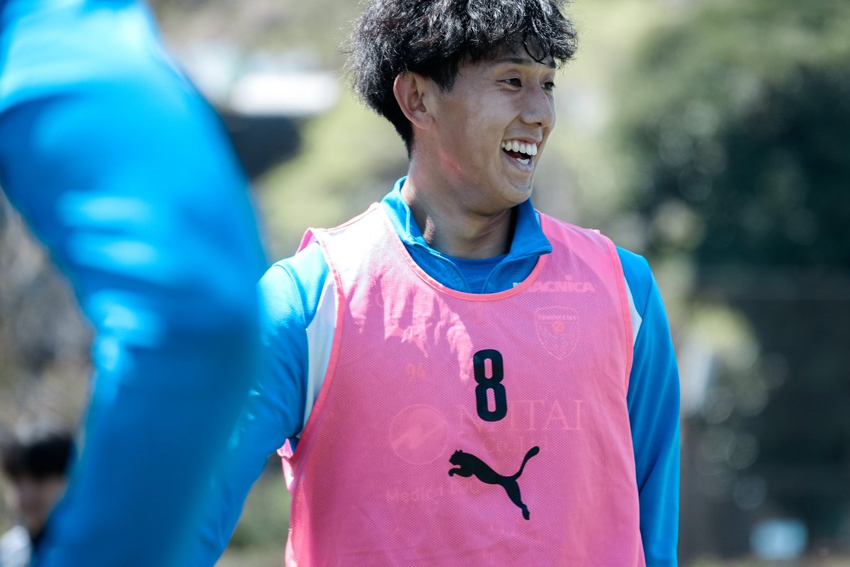 yokohama_fc's tweet photo. TRAINING PHOTO📸✨

２オフ明け、週末に控えるアウェイ・モンテディオ山形戦に向けて保土ケ谷公園でトレーニング☀️

🔵NEXT HOME GAME🔵
🏆明治安田Ｊ２・Ｊ３百年構想リーグ 第13節
📅4/29(水・祝)14:00KICKOFF
🆚ヴァンラーレ八戸
🏟ニッパツ三ツ沢球技場 
📱https://t.co/UuTzZ6DE1T
🎫https://t.co/Kse4WTH2ej

#yokohamafc
#横浜FC