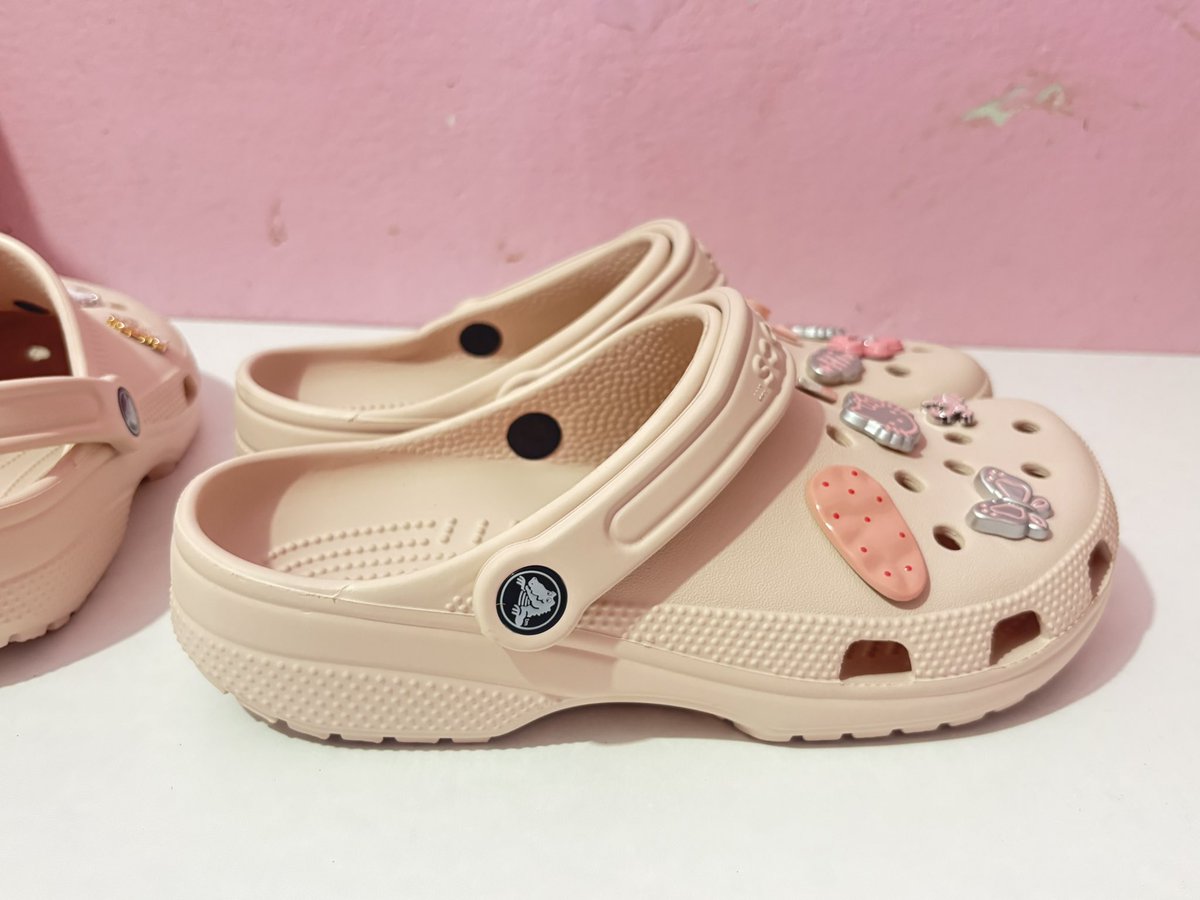 beybeimeow tweet media