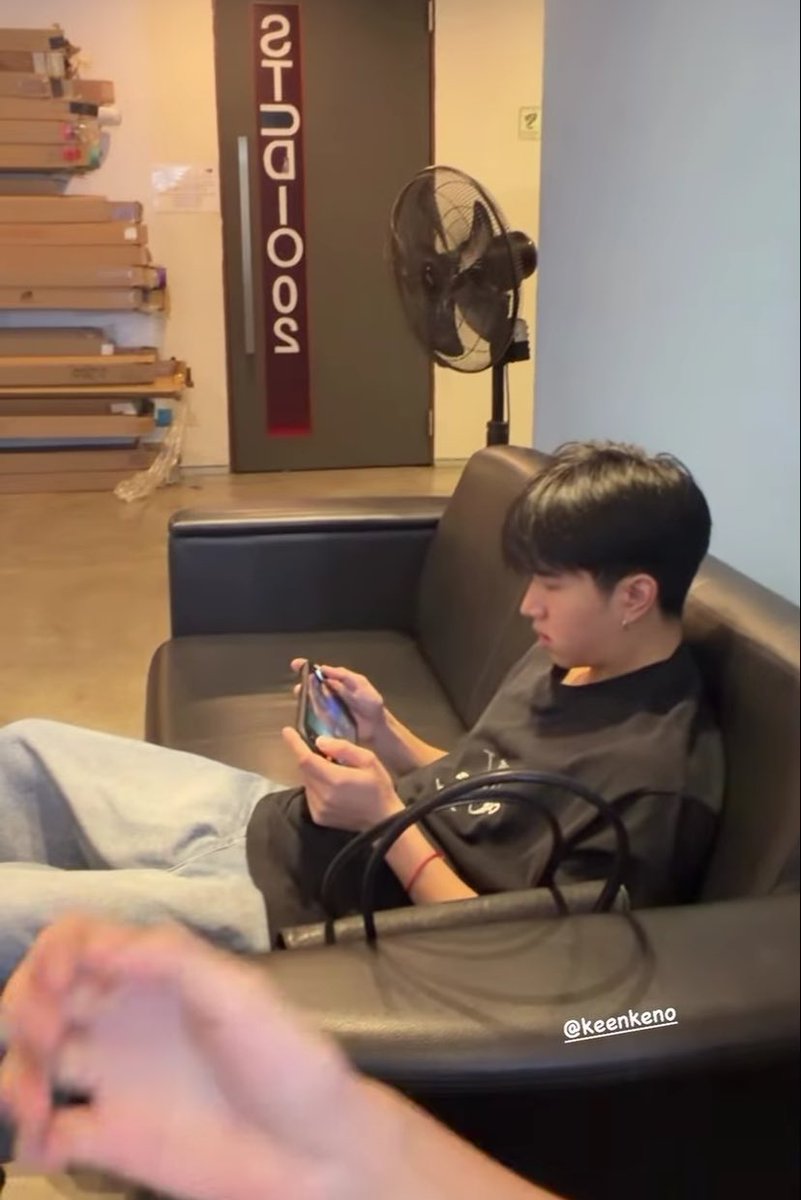 ·͜·♡ทีนนี่ส์ ♡̆̈(✿˘˘✿) tweet media