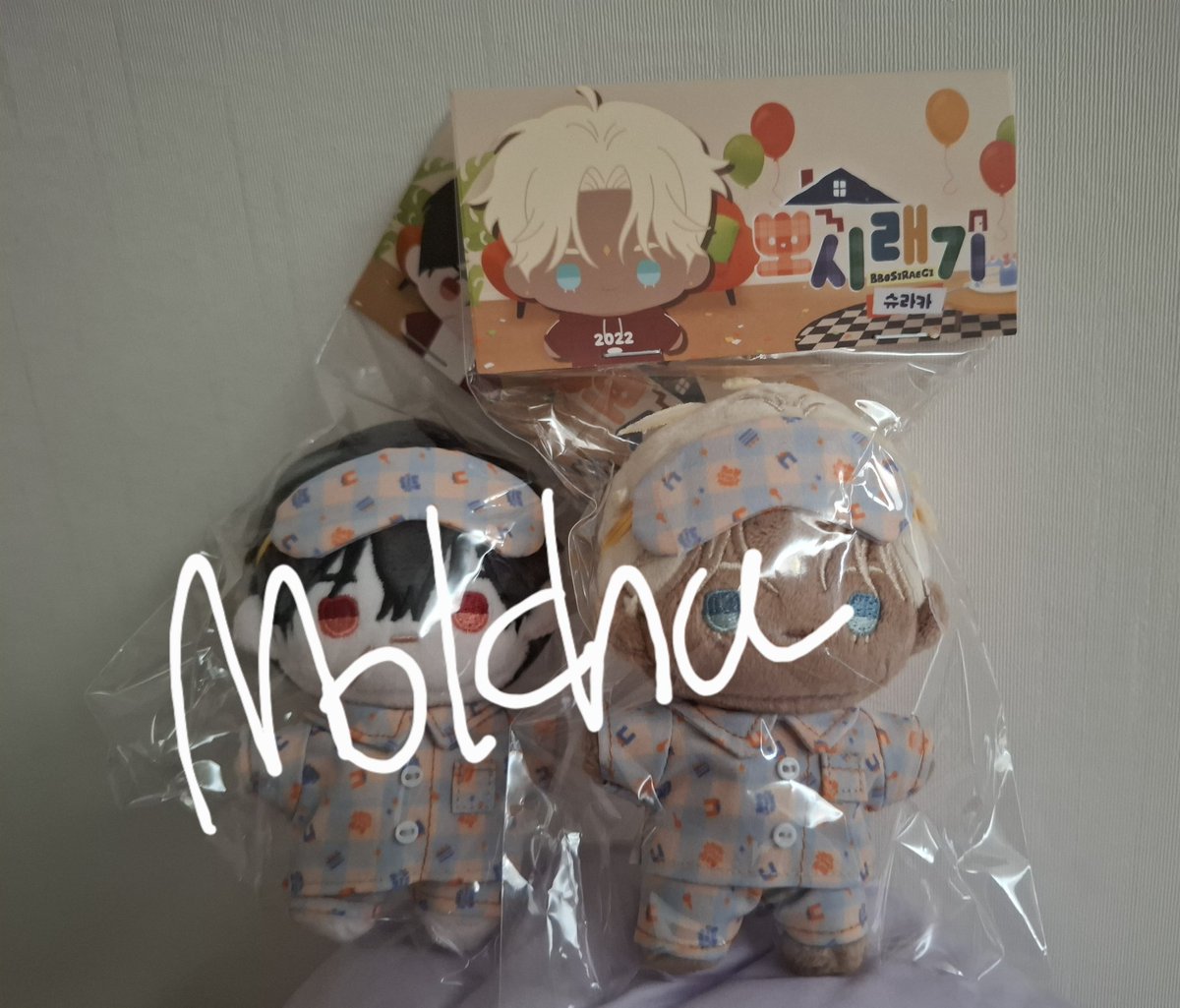 nyongdalxmolcha tweet media