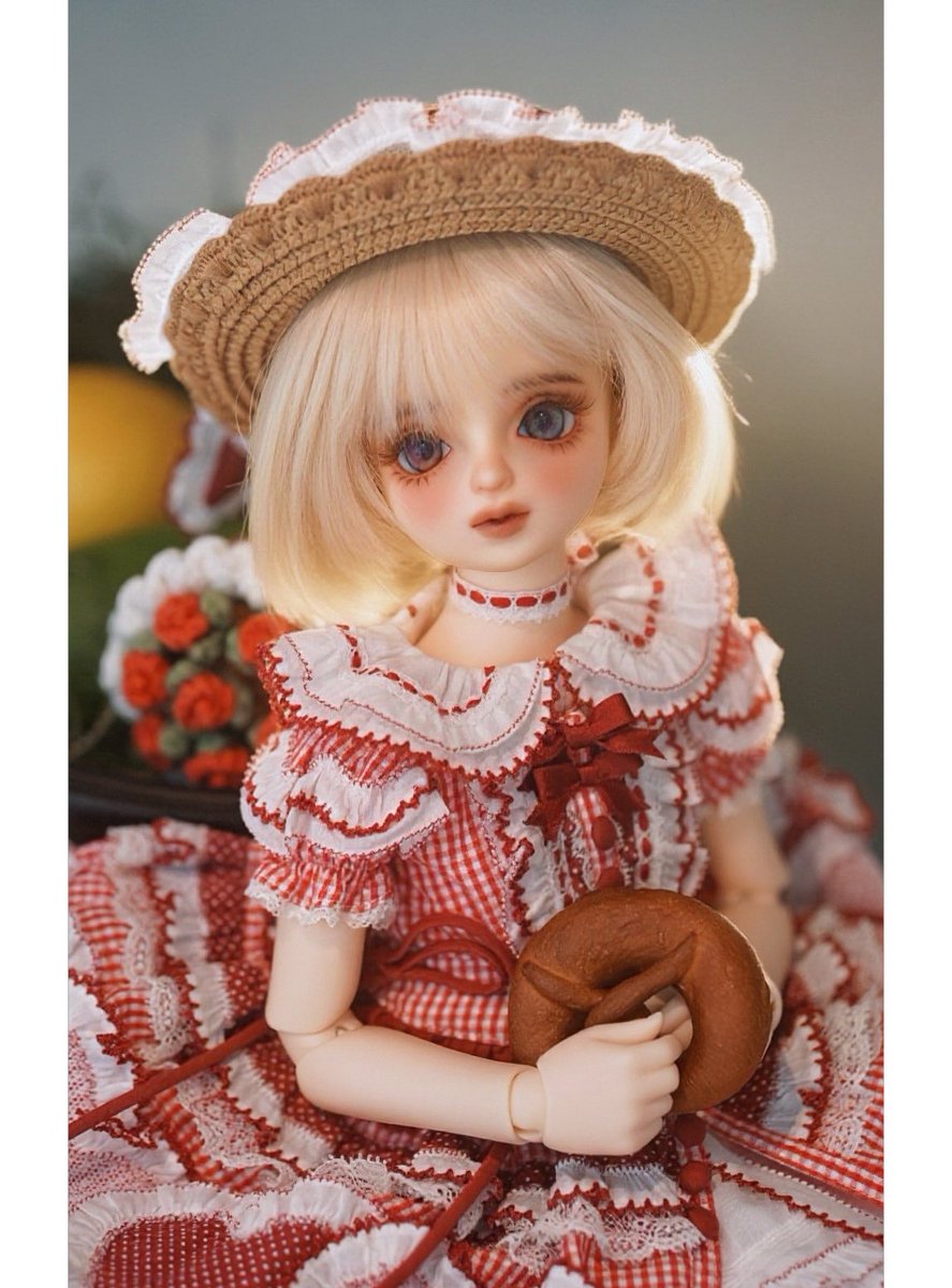 Leslie Lyn tweet media