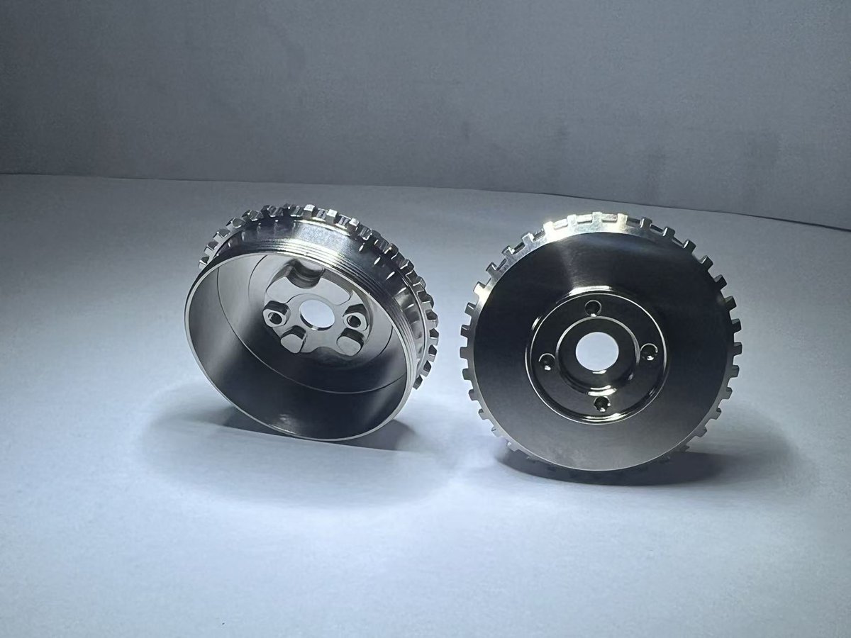 na_li46715's tweet image. Gear plate for endoscope ⚙️
Swiss-type + 5-axis machining ensures smooth transmission &amp;amp; stable alignment.

📧 ina@ht-xiaoyi.com

🌐 ht-xiaoyi.com

#xiaoyitechnology #gearplate #medicalprecision #cncmachining #fiveaxismachining #precisionparts