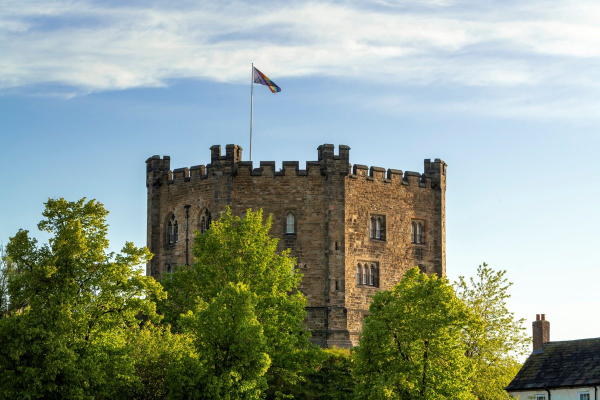 durhamcathedral's tweet image. This year, Durham Cathedral and Castle celebrate 40 years as a UNESCO World Heritage Site 🎉 

On Saturday 18 April, join us for special talks in the Museum, tours at Durham Castle and presentations in the Bishop's Dining Room

See more here ➡️ durhamcathedral.co.uk/events/world-h…