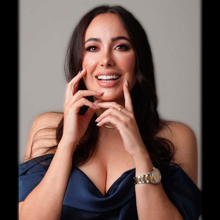 Davo_2's tweet photo. Para ver los pies y piernas de la influencer española Ivana Rodríguez, pincha sobre su enlace
https://t.co/uj6YFIQa8C
To see the feet and legs of the Spanish influencer Ivana Rodríguez, click on their link
 #IvanaRodríguez #influencerespañola #piesdefamosas https://t.co/spKrzbRCZL