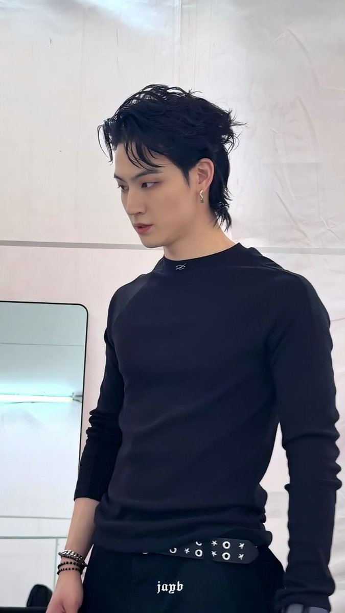 𝘥𝘦𝘧. ˃̵͈̑ᴗ˂̵͈̑ ˙˙ tweet media