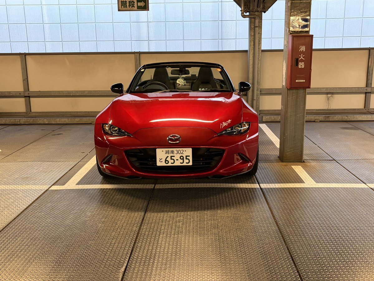 つむり㌨ tweet media