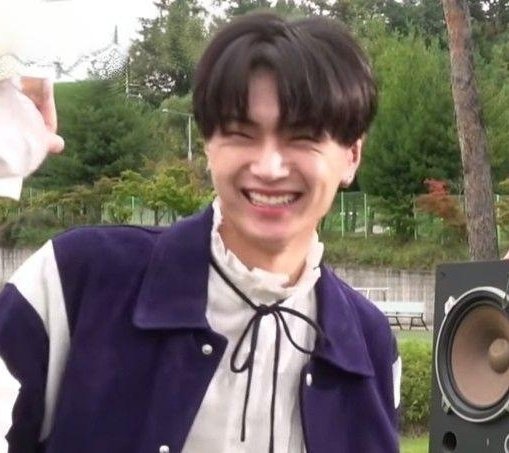 별⚝쫑 tweet media