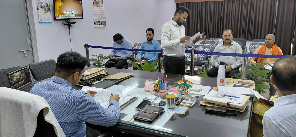 DM Hathras tweet media