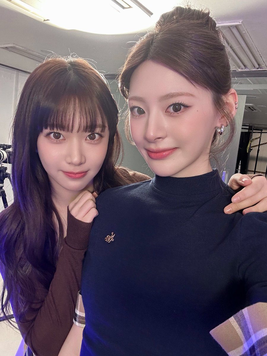 STAYC(스테이씨) tweet media